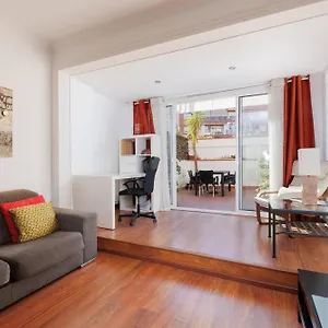 Aparteasy - Private Terrace, 3-bedroom Appartement